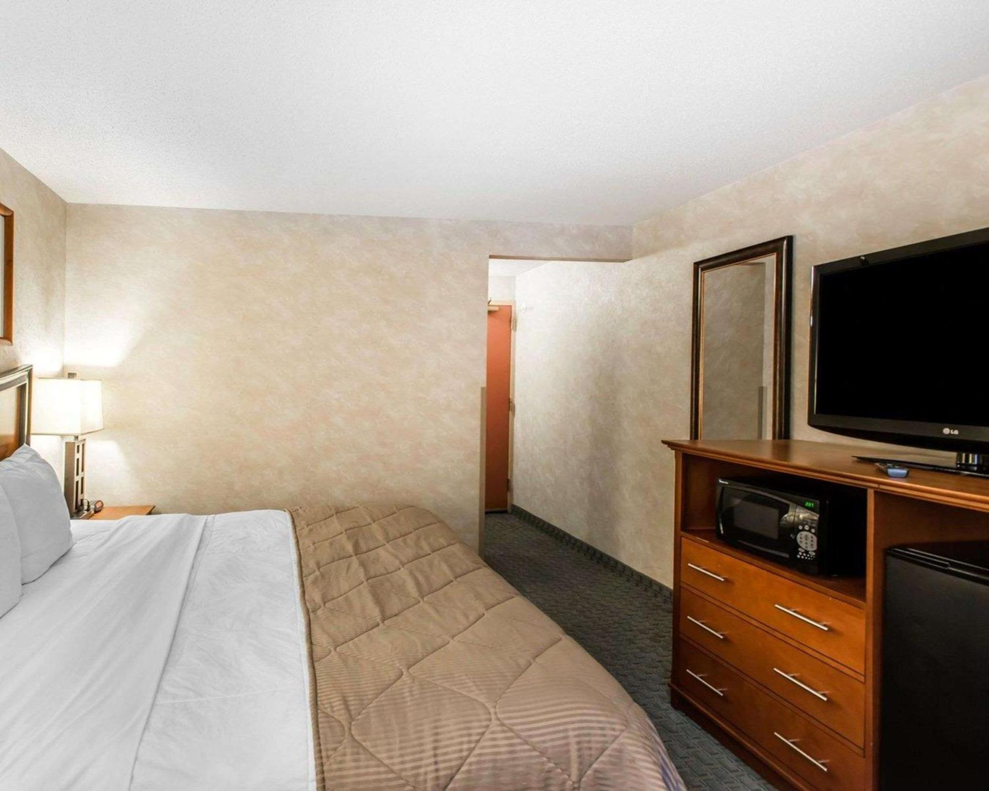 Quality Inn And Conference Center Greeley Downtown Kültér fotó